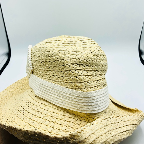 Disney Christmas 2025 Lil Rin Rin Plush Badge Red New